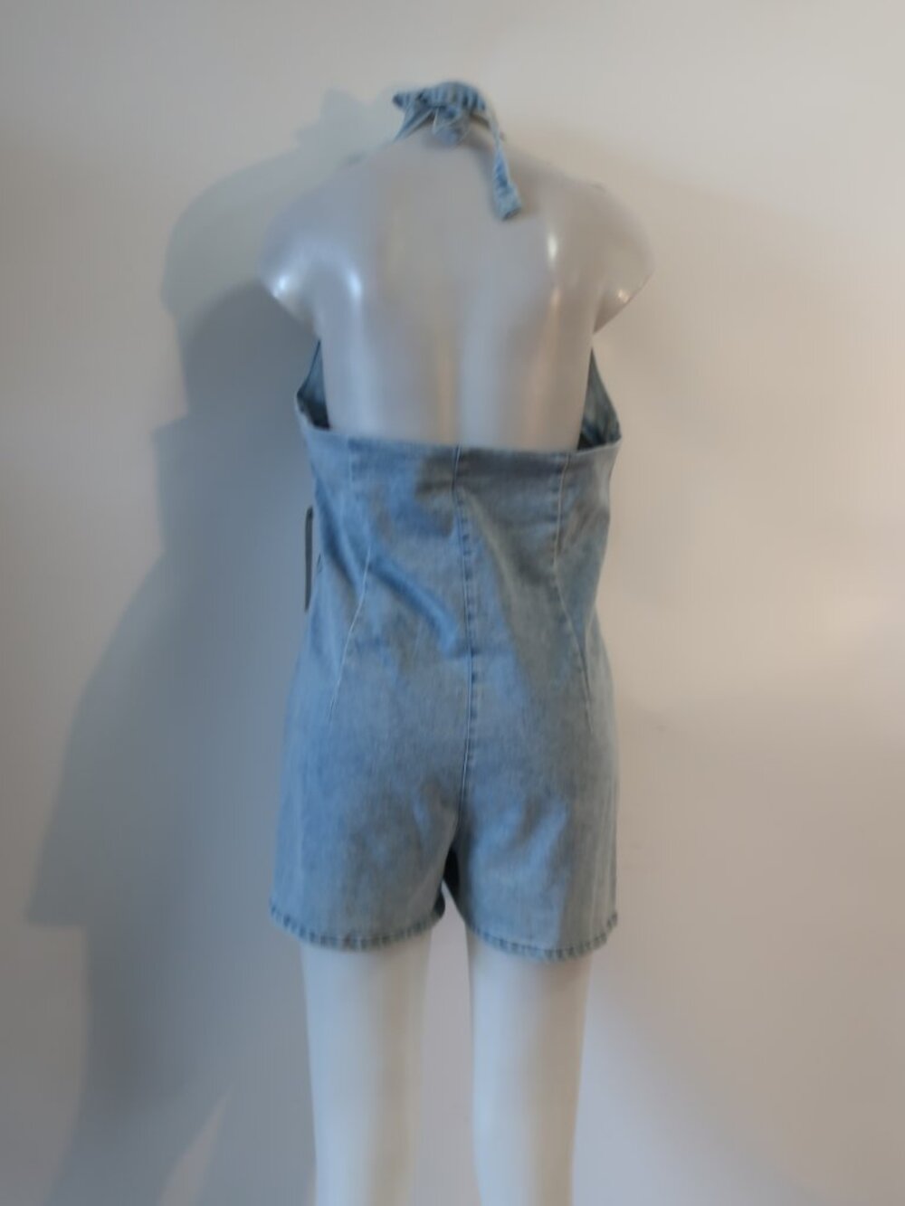 NWT Womens Central Park West Denim Blue Halter Romper L - Picture 6 of 7